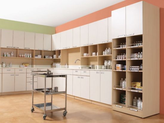 點(diǎn)擊查看詳細(xì)信息<br>標(biāo)題：醫(yī)院家具 閱讀次數(shù)：1835